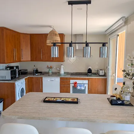 Casa Lila: Sunny 2bed In Marbellac