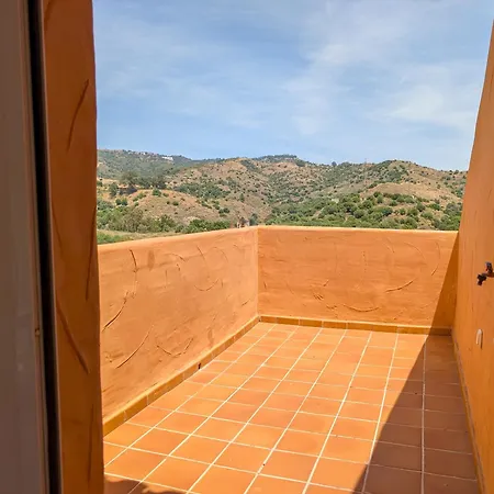 Casa Lila: Sunny 2bed In Appartement