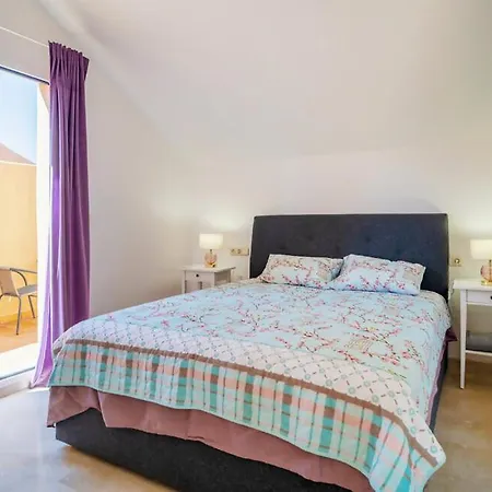 Casa Lila: Sunny 2bed In Appartement Marbellac